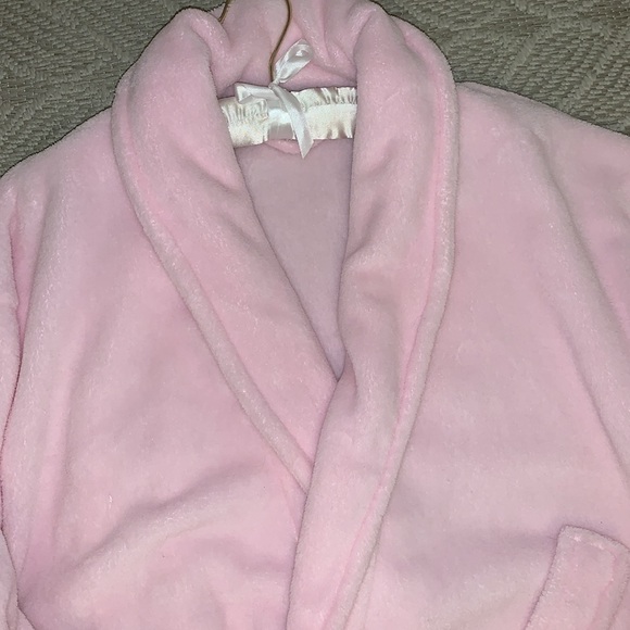 Charter Club Spa Bathrobe, Oversized, Plush Fleece, Pockets, Long Length, Belted - Picture 5 of 7